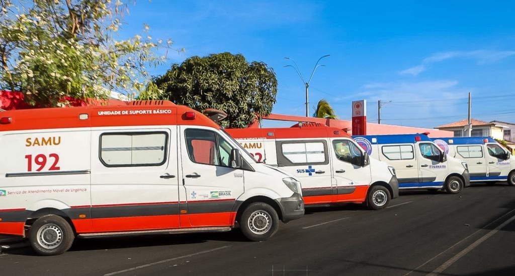 Parnaíba entrega nova ambulância ao SAMU - Divulgação/ASCOM