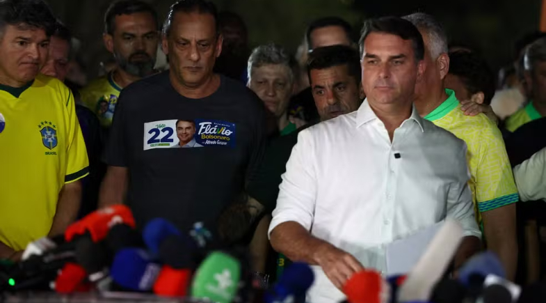 Flávio Bolsonaro  | Agustin Marcarian/Reuters