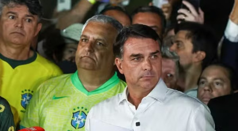 Flávio desiste de questionar vitória de Lula, mas diz que vai pedir cassação da chapa | Agustin Marcarian/Reuters