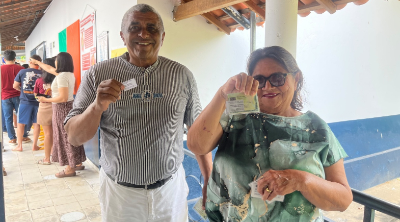 Francisca e Messias Chagas votaram pela primeira vez em Teresina neste domingo (4), durante o primeiro turno das Eleições 2026 | Meio News