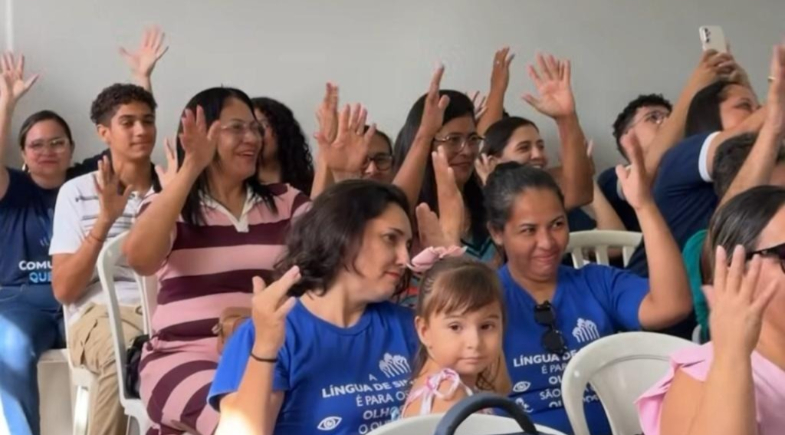 Parnaíba promove palestra sobre Libras e inclusão na educação