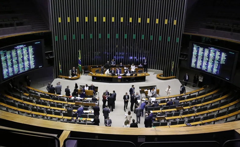Deputados durante votações no plenário nesta quarta-feira (29) |  Kayo Magalhães/Câmara dos Deputados