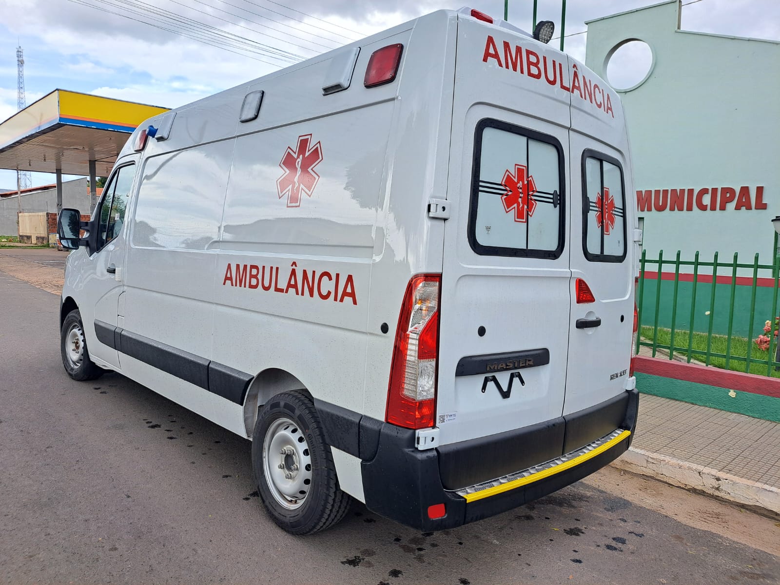 São João do Arraial recebe nova ambulância para reforçar o transporte de pacientes - Imagem 1