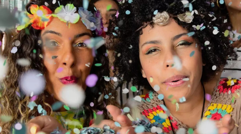 Programação carnavalesca reúne participantes do SCFV e do CRAS em São João da Fronteira