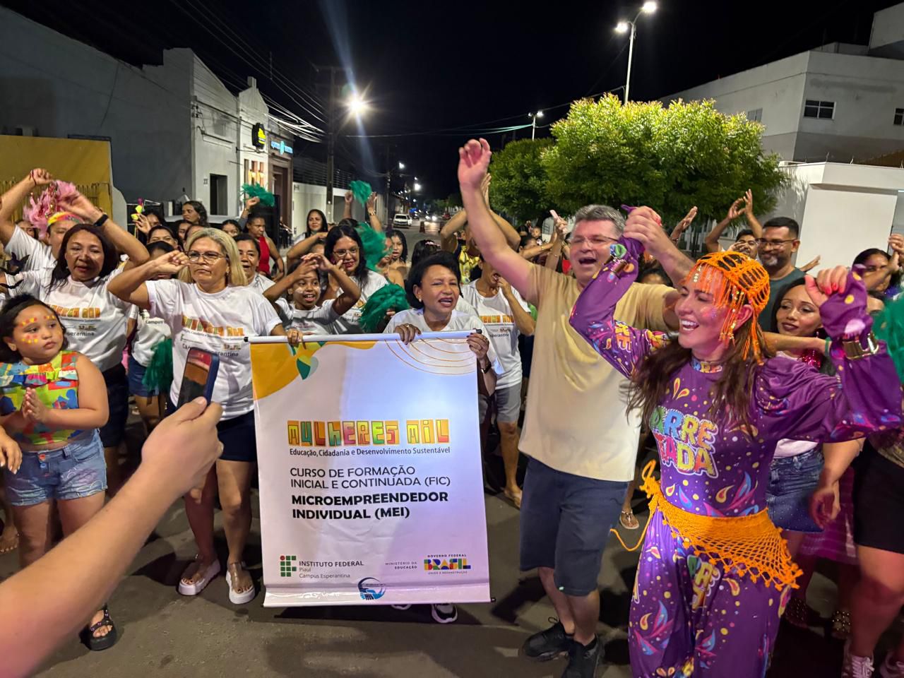 Tarde Cultural reúne blocos de rua, secretarias e grandes atrações em Esperantina - Imagem 2