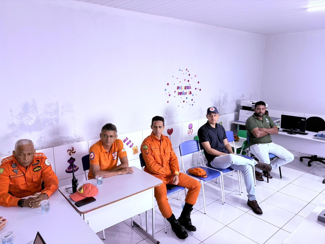 Esperantina apresenta Plano de Ação Integrada com apoio do Corpo de Bombeiros para resposta a enchentes - Imagem 1