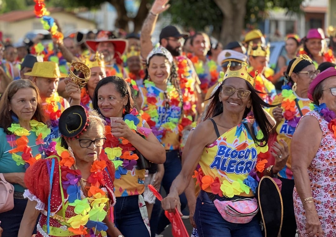 CRASnaval 2026 reúne melhor idade em São Pedro do Piauí - Imagem 2