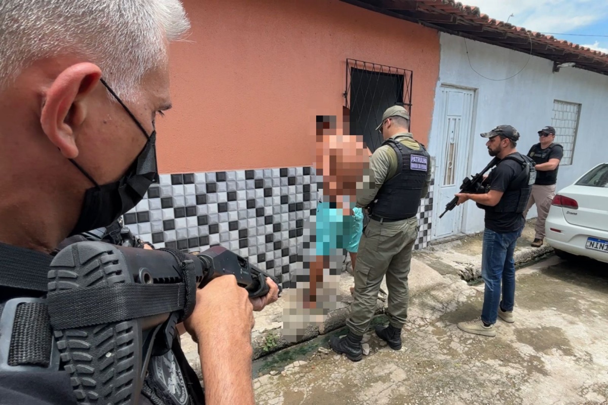Suspeito preso em ação policial (Foto: Reprodução/ SSP-PI)