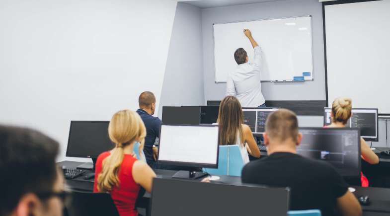 Nossa Senhora de Nazaré reforça estrutura da rede pública com novos equipamentos