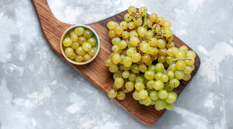 Por que comer uvas? Saiba impacto da fruta na saúde de quem deseja viver muito mais