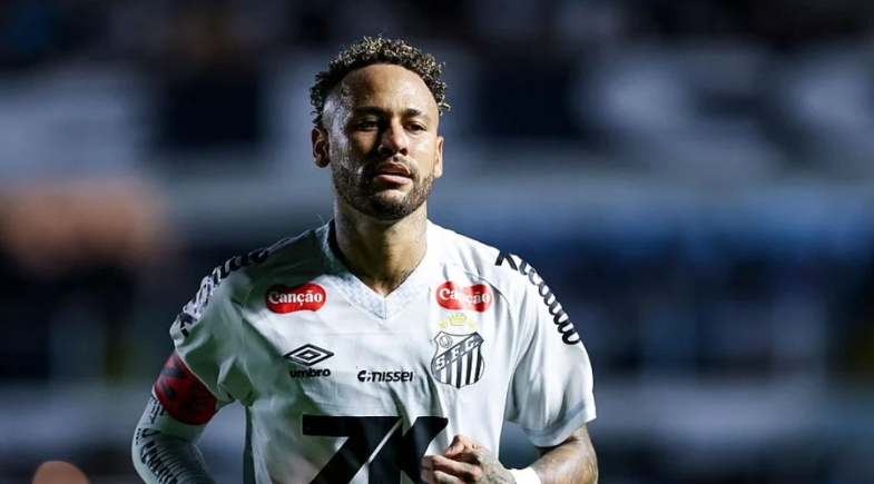 Neymar está na pré-lista de convocação do Brasil | Foto: Ricardo Moreira/Getty Images