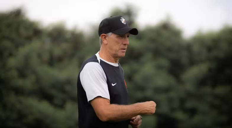 Renato Gaúcho comanda treino no CT Moacyr Barbosa | Foto: Matheus Lima/Vasco