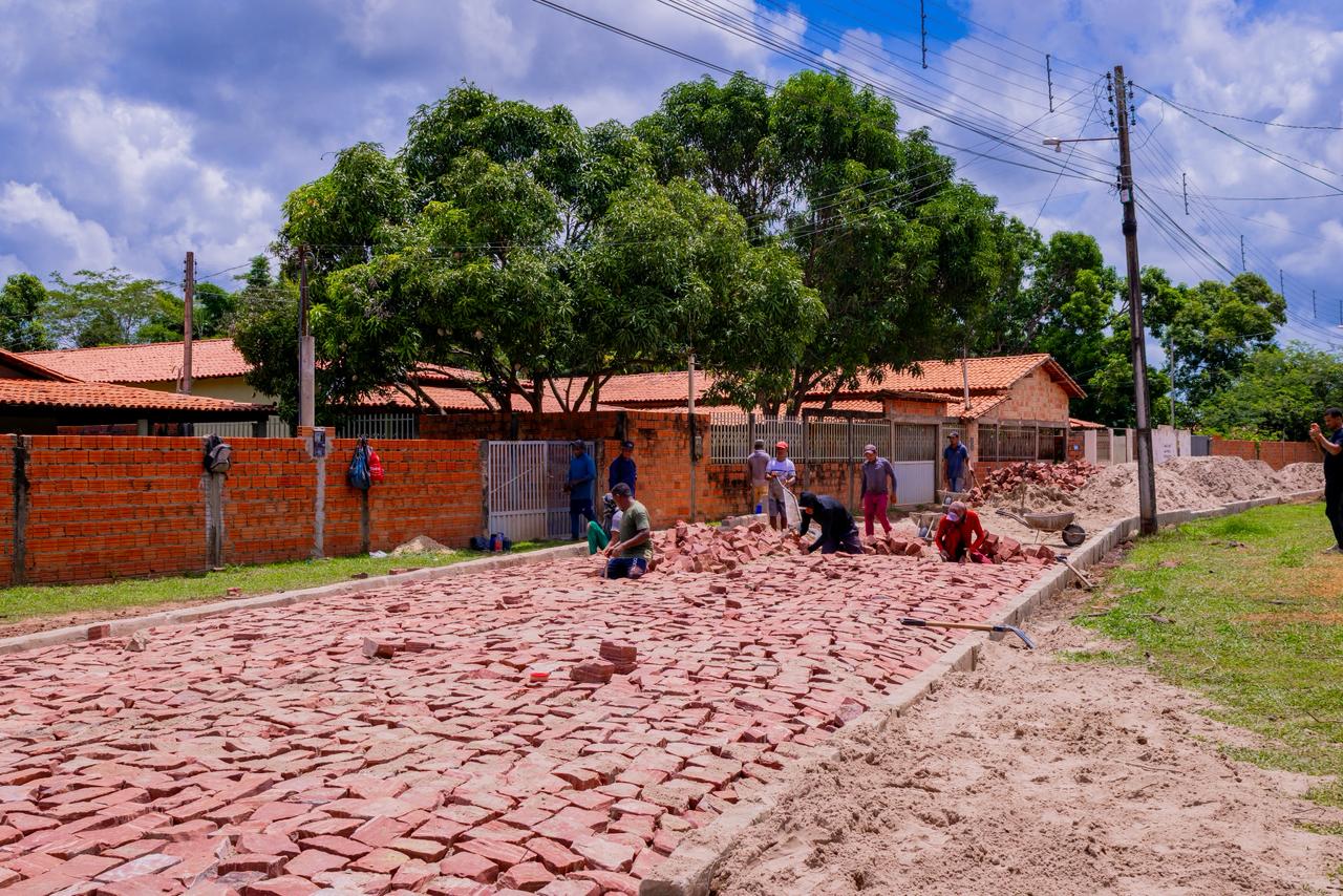 Base do prefeito Pedro Gomes já garante cerca de 70 mil m² de calçamento para José de Freitas - Imagem 1