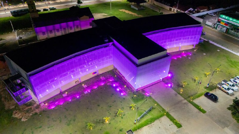 Prefeitura de Uruçuí ilumina Centro Administrativo em apoio ao “Março Lilás”