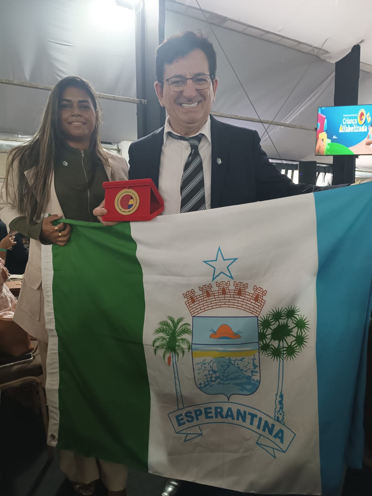 Educação de Esperantina é destaque no MEC e recebe Selo Ouro de Alfabetização 2026 - Imagem 2