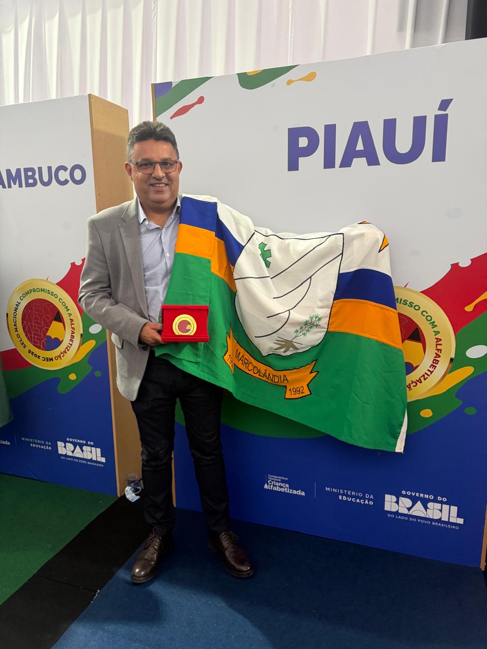 Marcolândia é contemplada com Selo Ouro do Compromisso Nacional Criança Alfabetizada pelo MEC | Divulgação/AscomMarcolândia é contemplada com Selo Ouro do Compromisso Nacional Criança Alfabetizada pelo MEC | Divulgação/Ascom