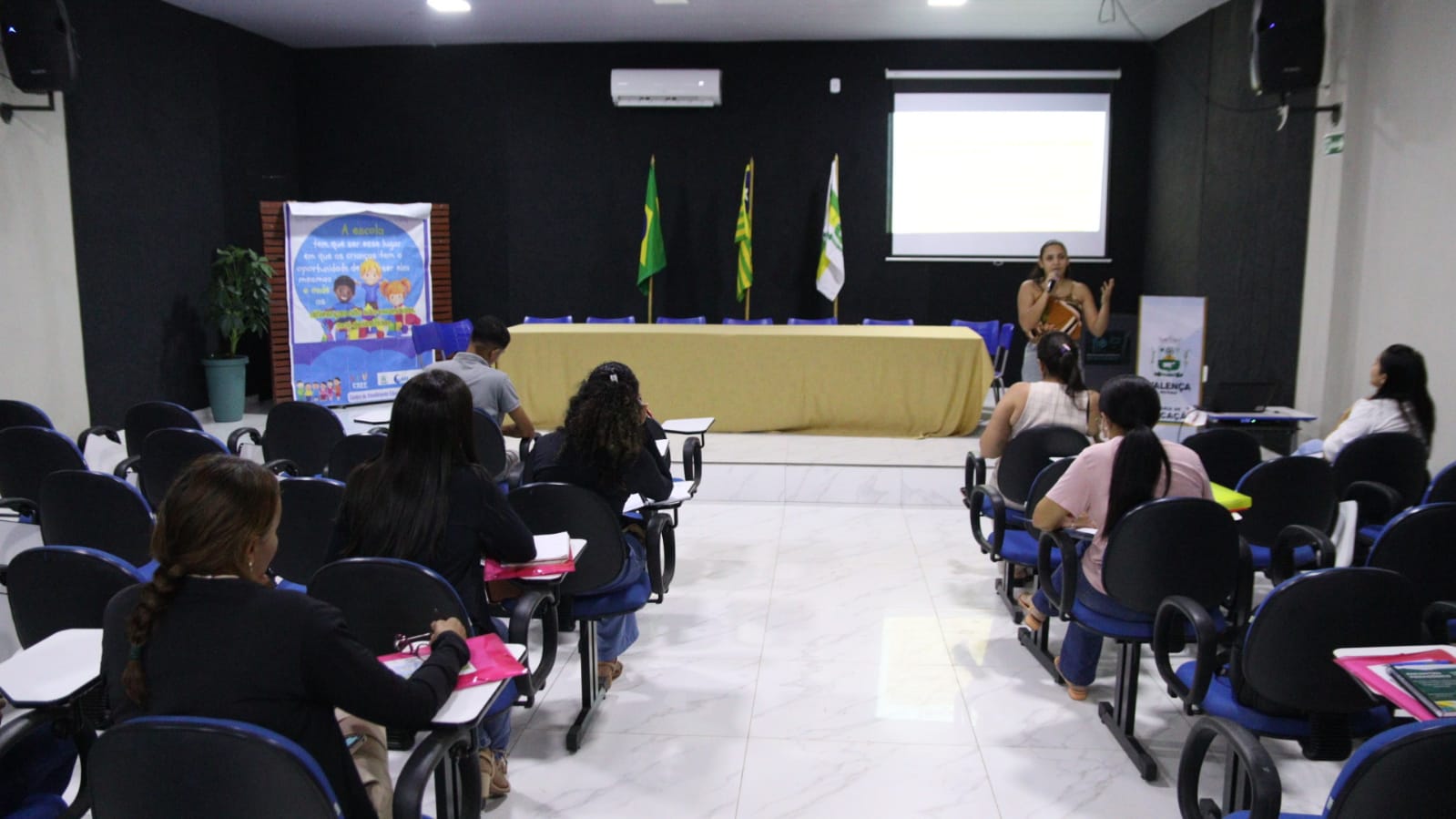 Educação de Valença alinha ações do Programa Saúde na Escola para o ano letivo de 2026 - Imagem 4