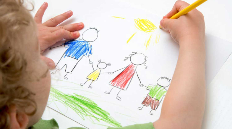 Prefeitura de Itainópolis realiza entrega de kit escolar na rede municipal de ensino 