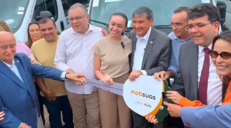 Caraúbas do Piauí é contemplado com van do MOBSUAS para fortalecer a Assistência Social