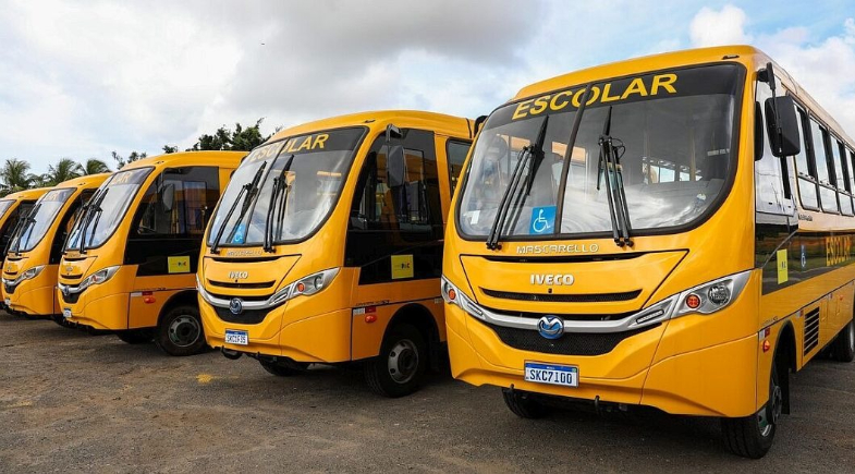 Prefeitura de Luís Correia divulga rotas de ônibus para estudantes que cursam ensino superior