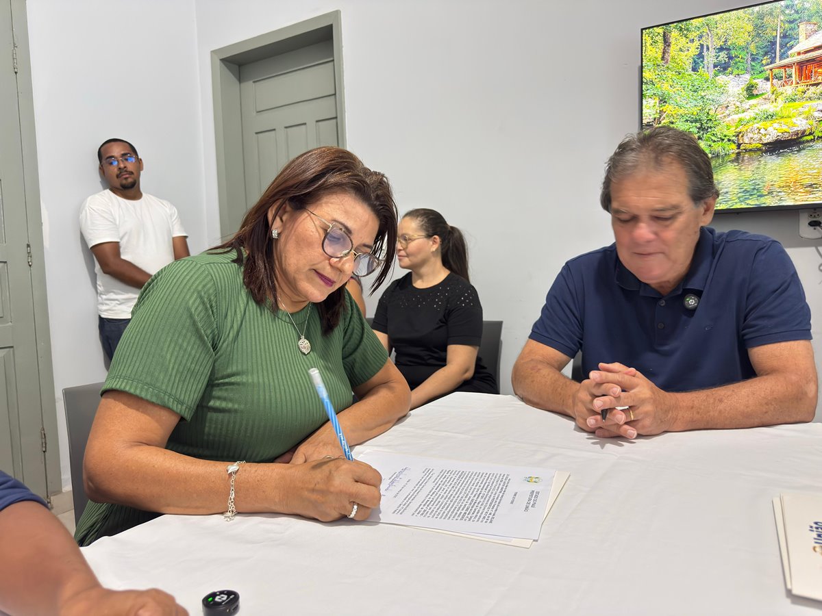 Prefeito de União empossa mais 16 professores aprovados em concurso público - Imagem 4