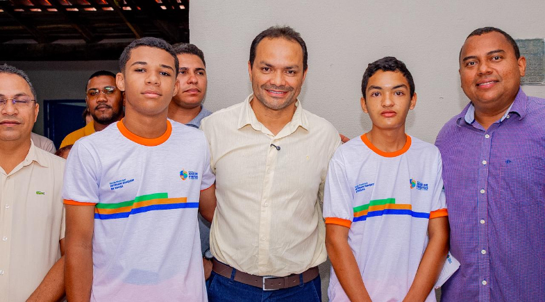 Prefeito Pedro Gomes entrega reforma da Escola Estevam Joaquim na comunidade Palmeirinha