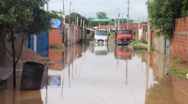 Prefeitura de São Raimundo Nonato atua de forma imediata para atender famílias afetadas pelas chuvas