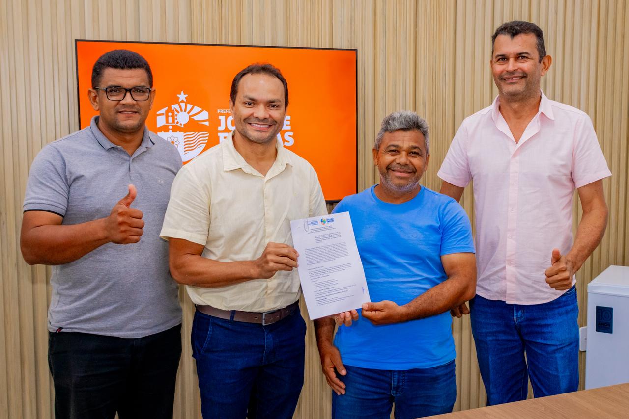 Prefeito Pedro Gomes assina termo de colaboração para fortalecer a agricultura familiar - Imagem 2