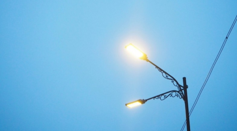 Prefeitura de Caridade do Piauí amplia iluminação pública e reforça segurança urbana