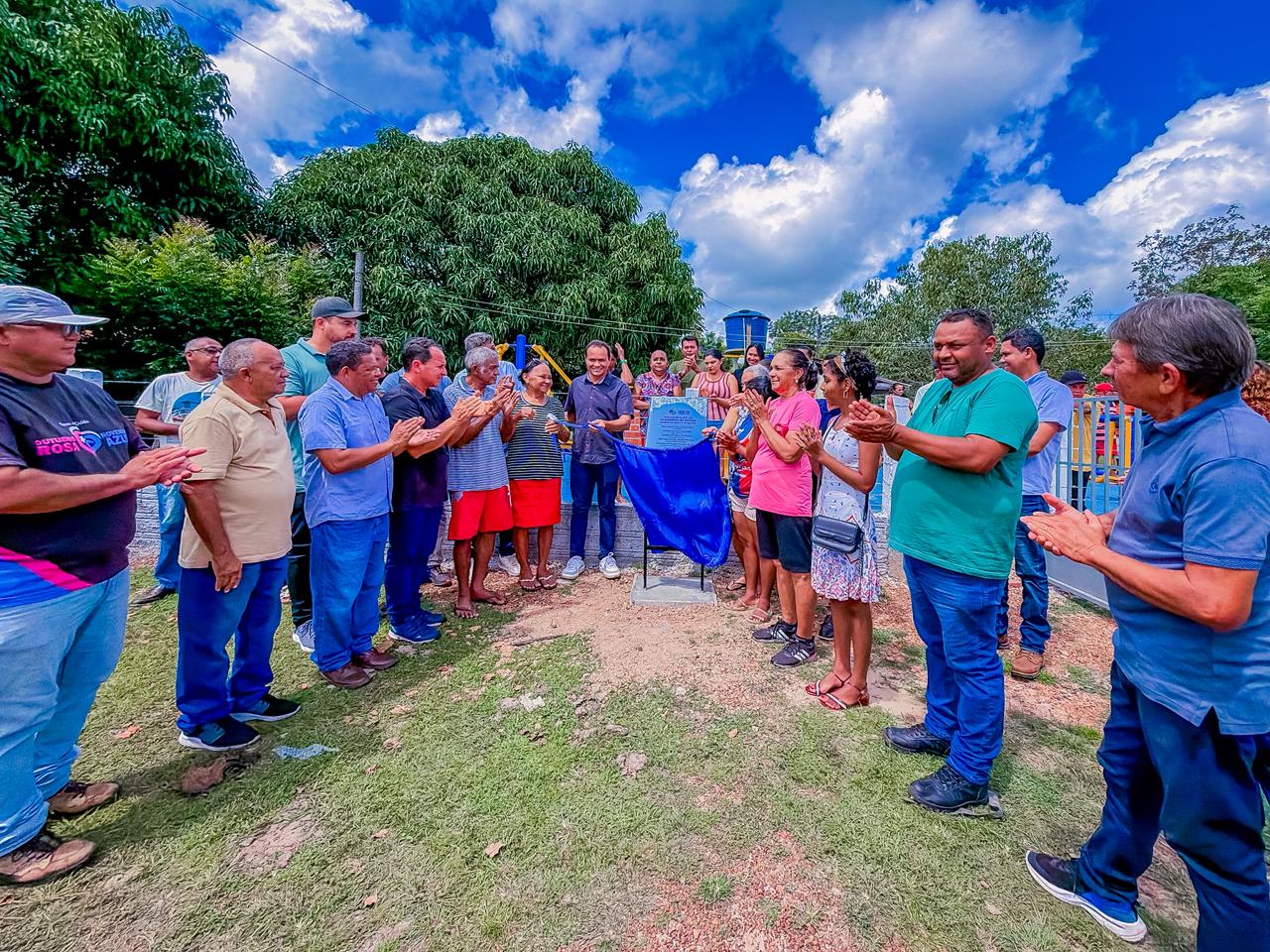 Prefeito Pedro Gomes durante entrega da academia de saúde no assentamento Marcos, em José de Freitas - Divulgação/ASCOMPrefeito Pedro Gomes durante entrega da academia de saúde no assentamento Marcos, em José de Freitas - Divulgação/ASCOM