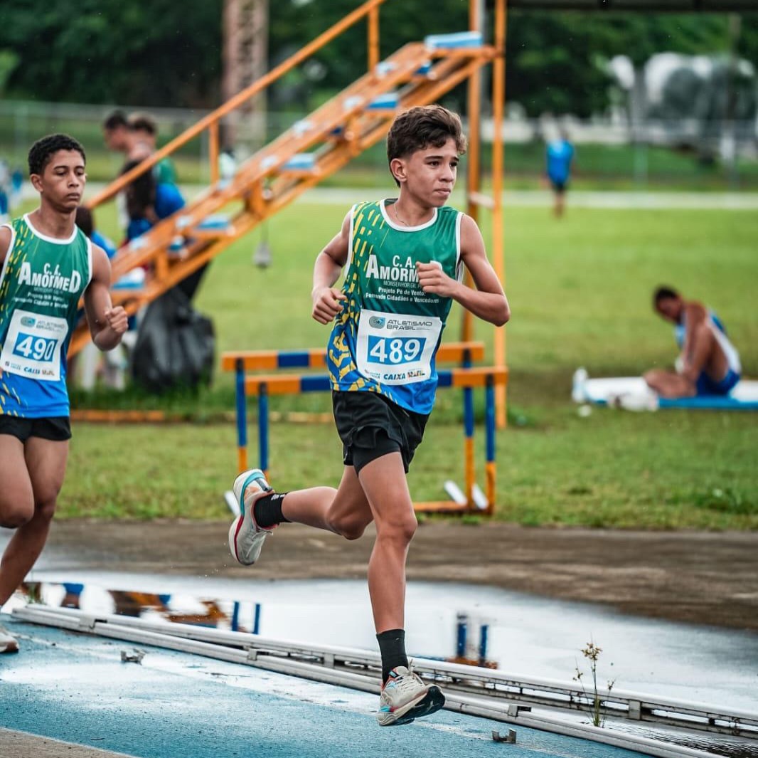 Monsenhor Gil se destaca no atletismo e conquista 21 medalhas em campeonato estadual - Imagem 3