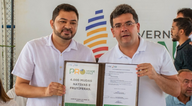 Prefeito de Lagoa do Barro recebe governador e lideranças e anuncia novas obras