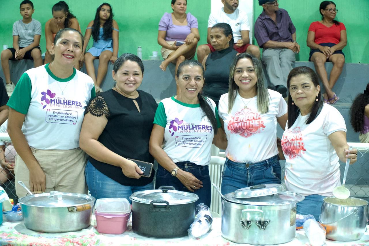 Prefeitura de Cristino Castro realiza evento “Mulheres que Criam” com forró da terceira idade - Imagem 2