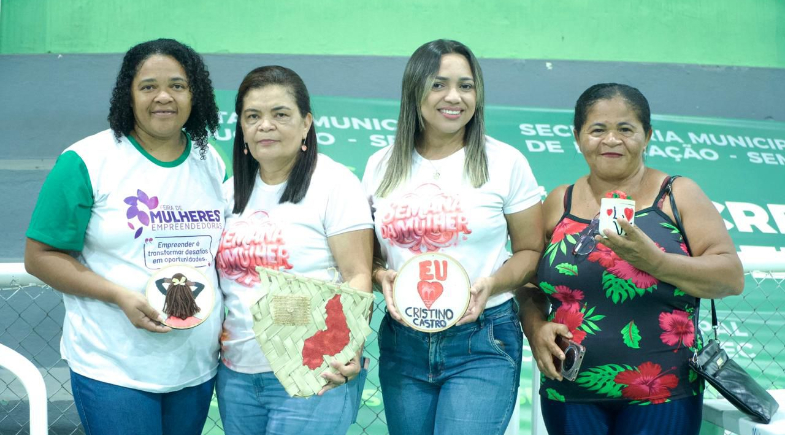 Prefeitura de Cristino Castro realiza evento “Mulheres que Criam” com forró da terceira idade