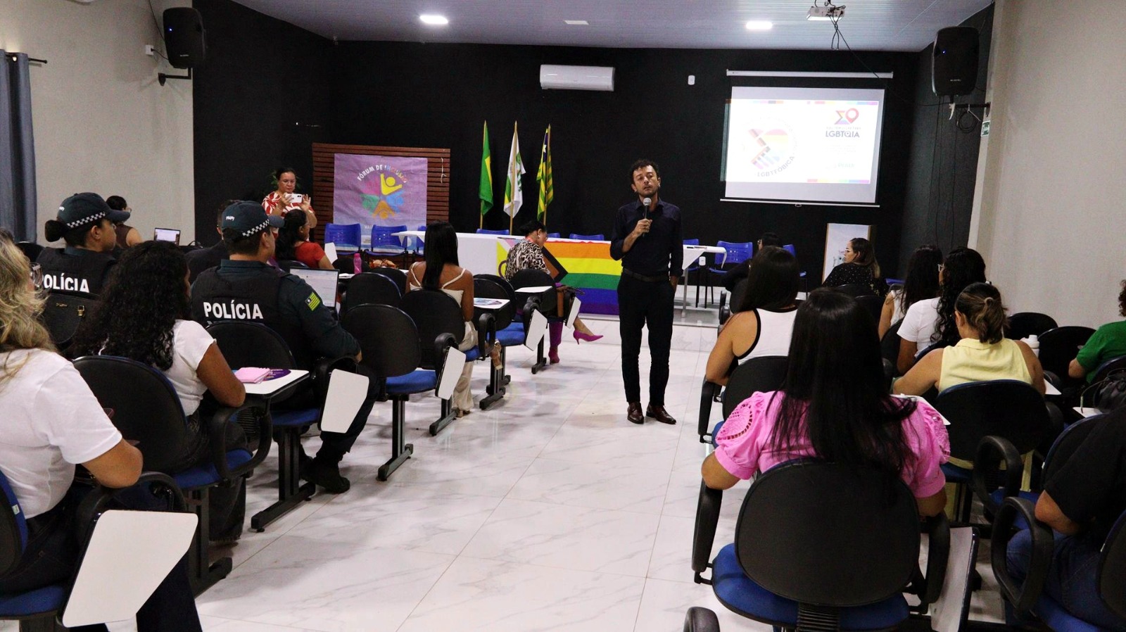 Valença do Piauí promove formação para atendimento inclusivo à população LGBTQIA+ - Imagem 1