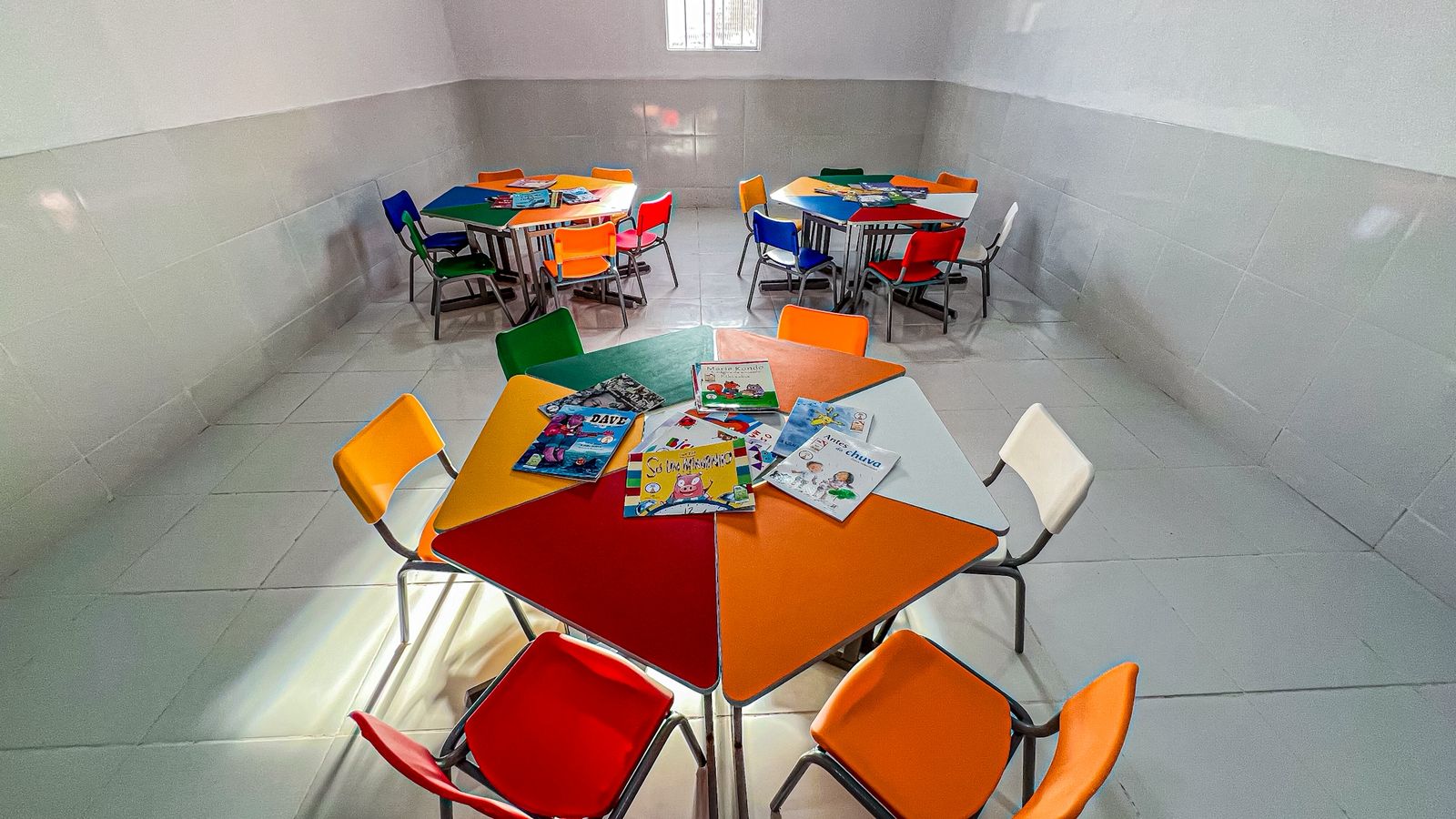 Amarante entrega reforma da Escola da Várzea e reforça compromisso com a educação - Divulgação/ASCOMAmarante entrega reforma da Escola da Várzea e reforça compromisso com a educação - Divulgação/ASCOM