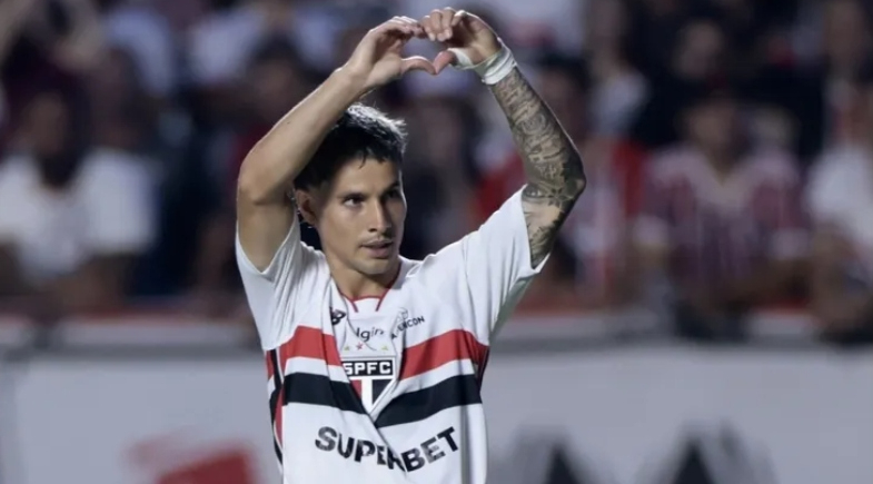 Ferreirinha comemora gol durante partida contra o Cruzeiro | Foto: Marcello Zambrana/AGIF