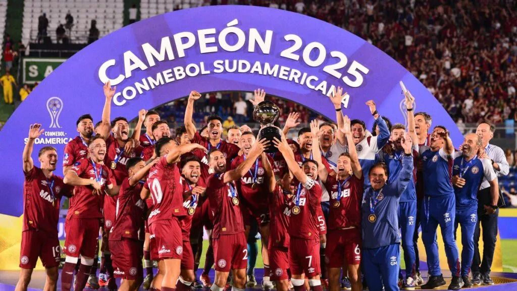 Lanús é campeão da Sulamericana 2025 - Foto: AFP
