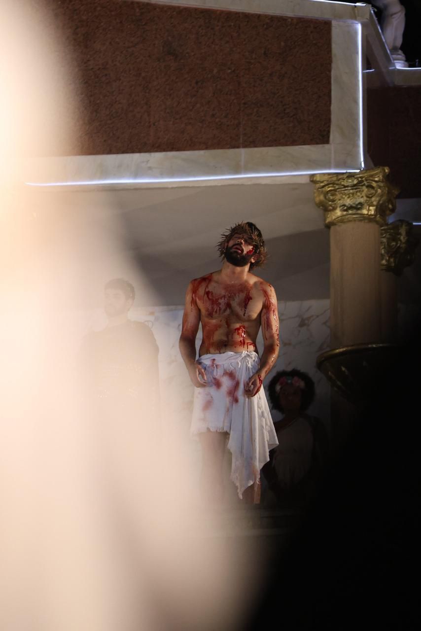 Maior história da humanidade contada na interpretação 