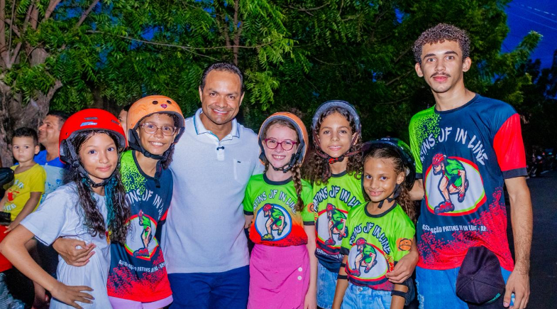 Prefeito Pedro Gomes assina ordem de serviço para construção de pista de caminhada em José de Freitas