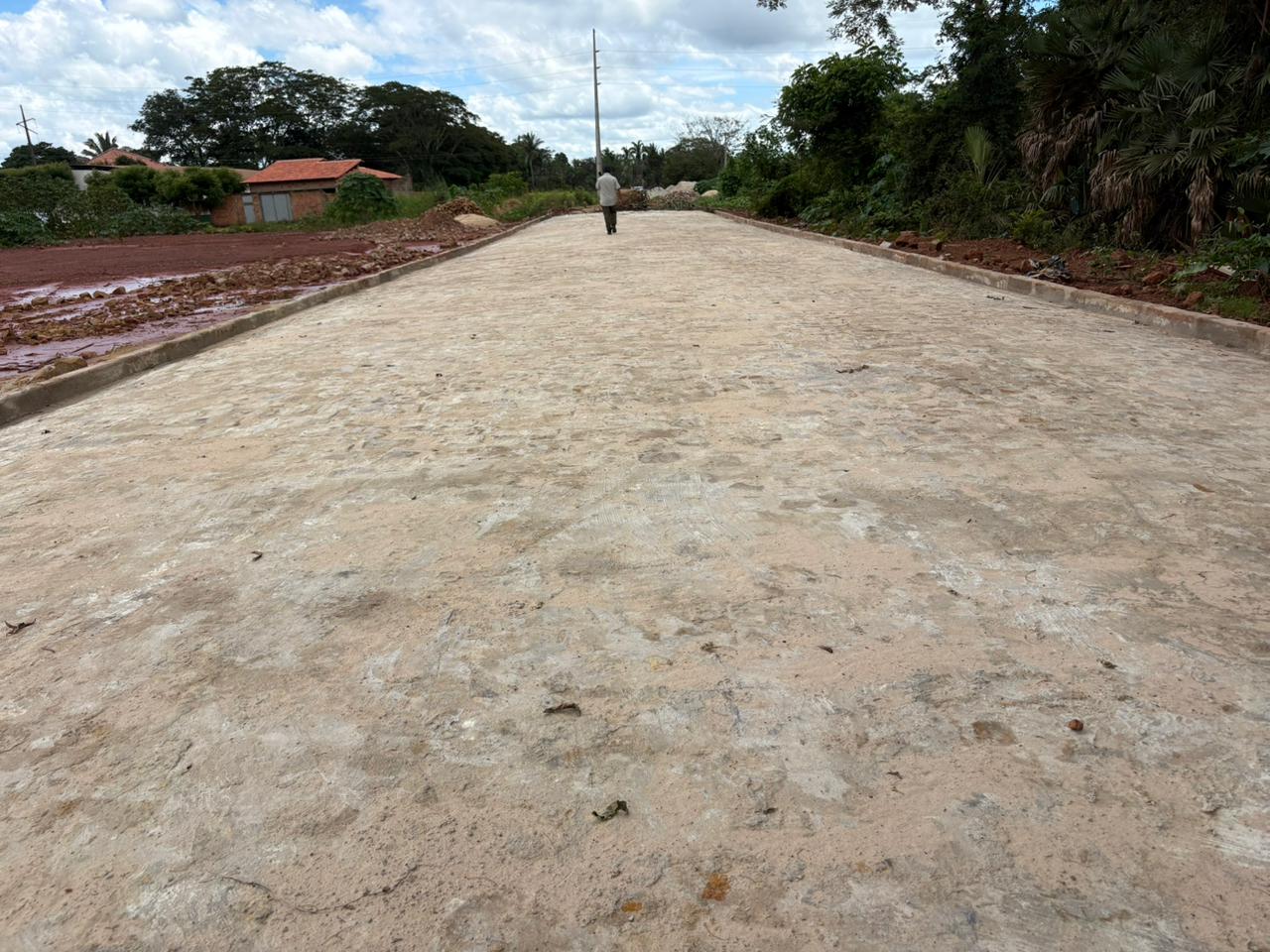 Prefeitura de Esperantina intensifica obras de pavimentação - Divulgação/ASCOM