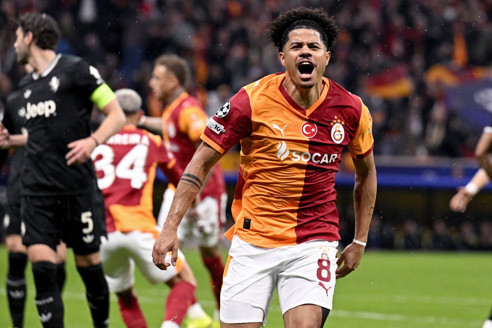 Galatasaray em campo - Foto: Reuters