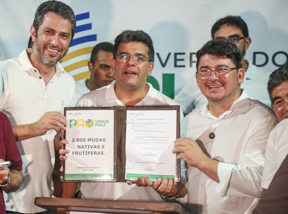 Nova avenida é inaugurada com presença do governador Rafael Fonteles em Ipiranga do Piauí - Imagem 1
