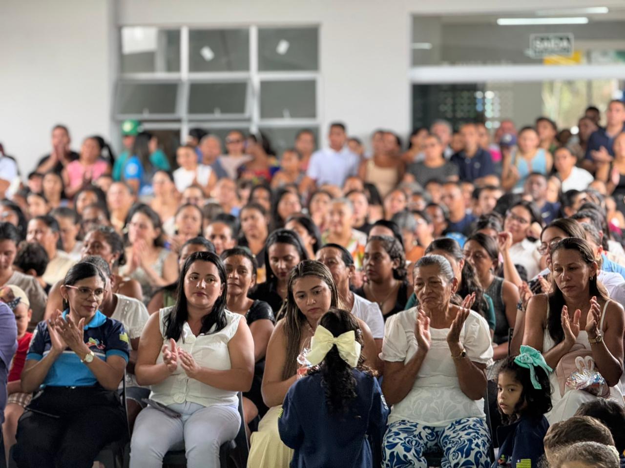 Prefeitura de Campo Largo do Piauí inaugura novo prédio da Creche Municipal Deputado Abraão Gomes - Divulgação/ASCOMPrefeitura de Campo Largo do Piauí inaugura novo prédio da Creche Municipal Deputado Abraão Gomes - Divulgação/ASCOM