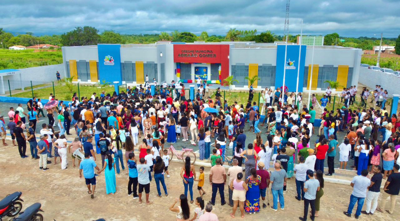 Prefeitura de Campo Largo do Piauí inaugura novo prédio da Creche Deputado Abraão Gomes