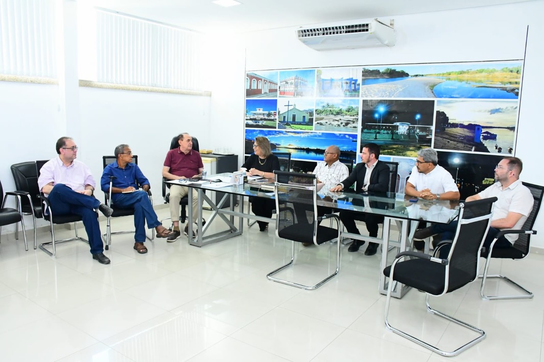 Prefeitura de Floriano realiza reunião para apresentação do OPA Digital 2026/2027 - Imagem 3