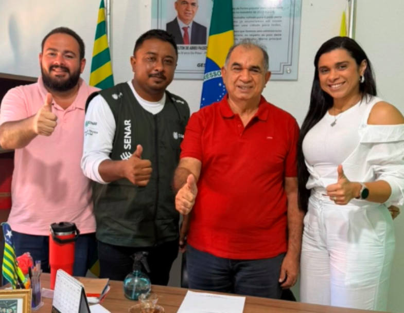 Prefeito Milton Passos debate melhorias para ovinocapricultura em Pau D’Arco | Divulgação/Prefeitura de Pau D'Arco do Piauí