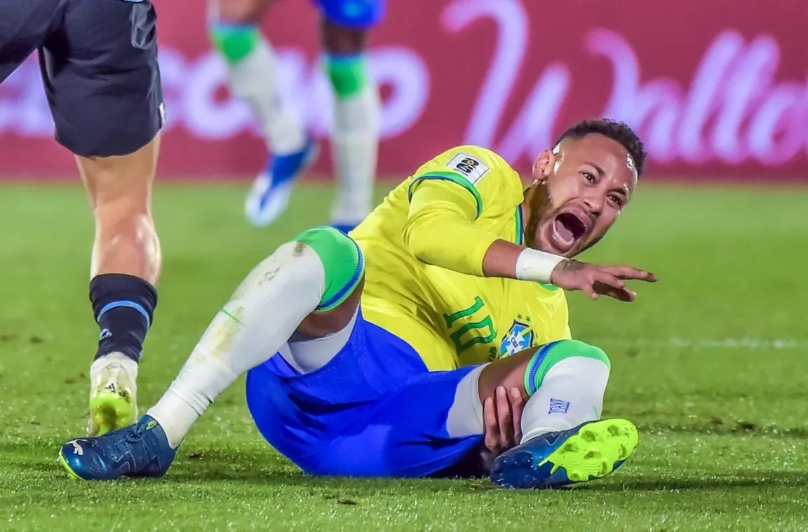 Neymar se lesionou em sua última atuação pela Seleção Brasileira - Foto: Icon Sport 