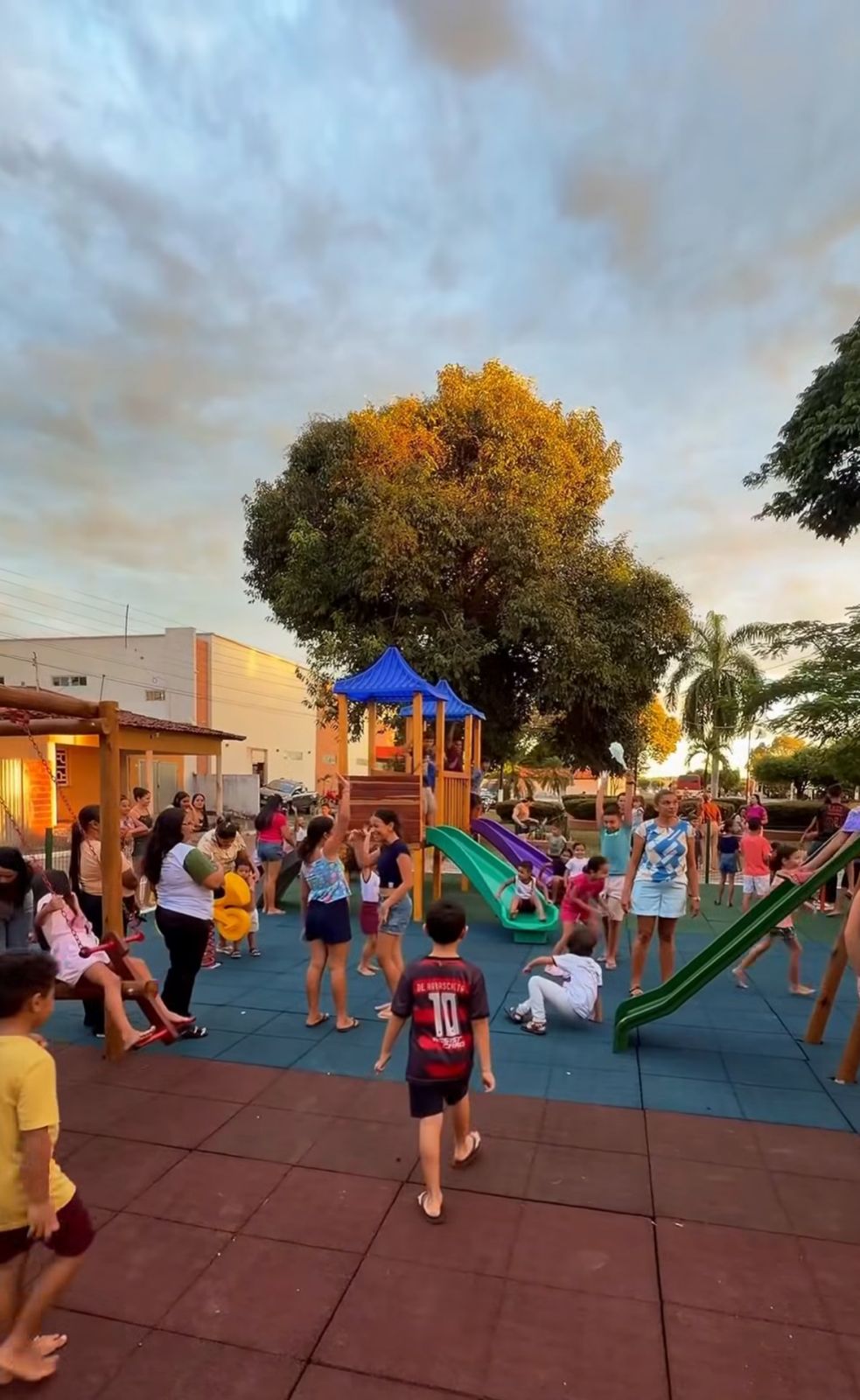 Cocal de Telha amplia áreas de convivência com nova Brinquedopraça - Divulgação/ASCOM