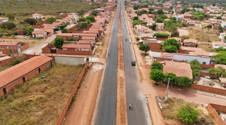 Ipiranga do Piauí entrega nova avenida e reforça mobilidade urbana